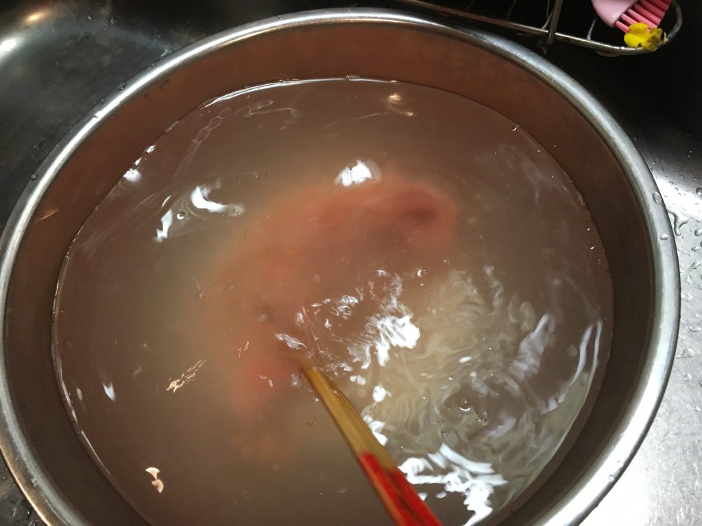 すじこをほぐす